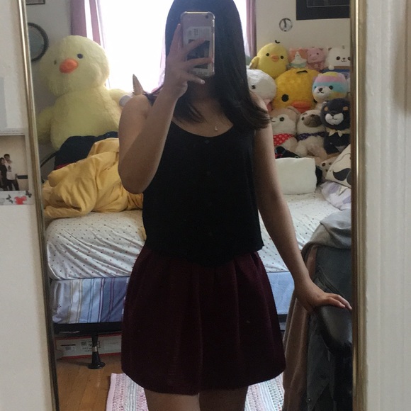 Maroon Skirt - Picture 4 of 4